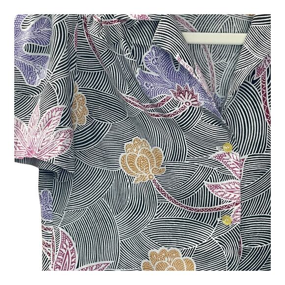 Vintage 70s Fritzi Black Floral Blouse | Short Sleeve Button-Up | Women’s XS–S - Picture 3 of 8